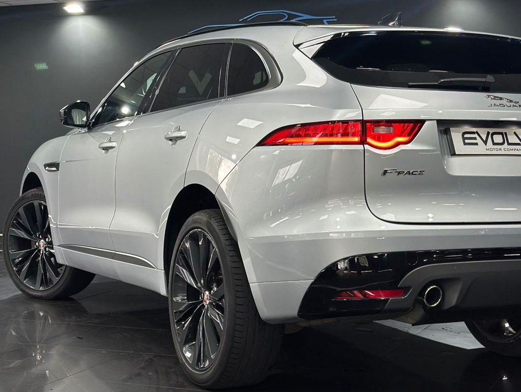 Used Jaguar F-Pace 2020 for sale - 76092518: Photo 11