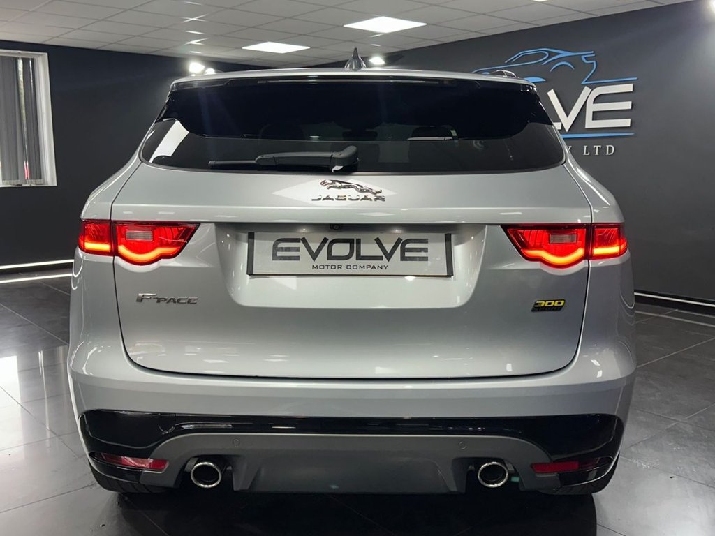 Used Jaguar F-Pace 2020 for sale - 76092518: Photo 5