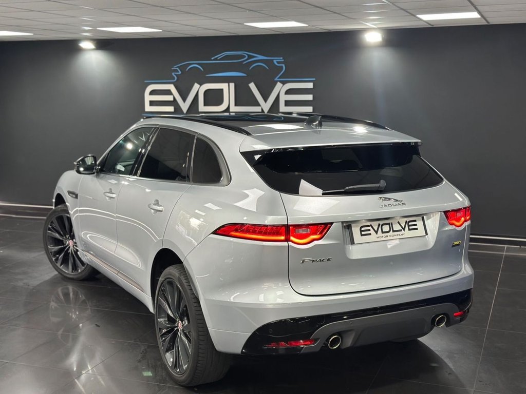 Used Jaguar F-Pace 2020 for sale - 76092518: Photo 7