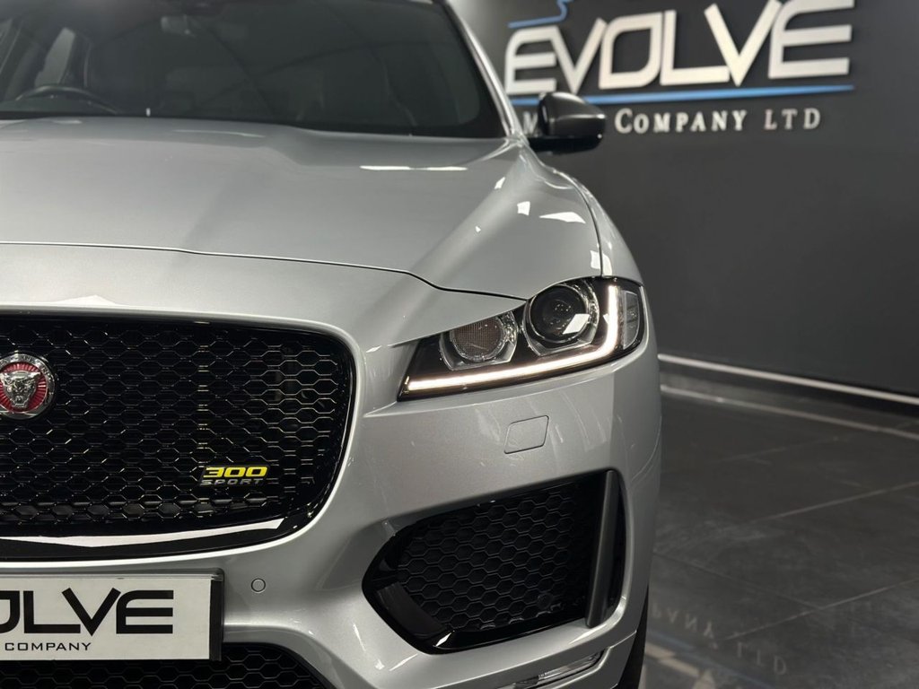 Used Jaguar F-Pace 2020 for sale - 76092518: Photo 8
