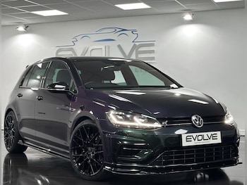 Used Volkswagen Golf 2019 for sale - 75642410: Photo