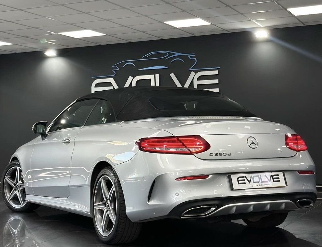 Used Mercedes-Benz C Class 2017 for sale - 77263638: Photo 2