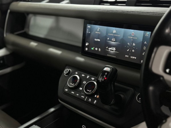 Used Land Rover Defender 2021 for sale - 75119361: Photo 20