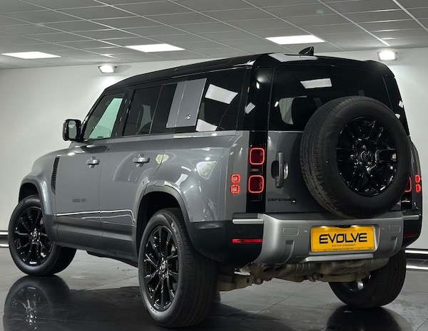 Used Land Rover Defender 2021 for sale - 75119361: Photo 2