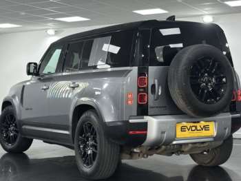 Used Land Rover Defender 2021 for sale - 75119361: Photo
