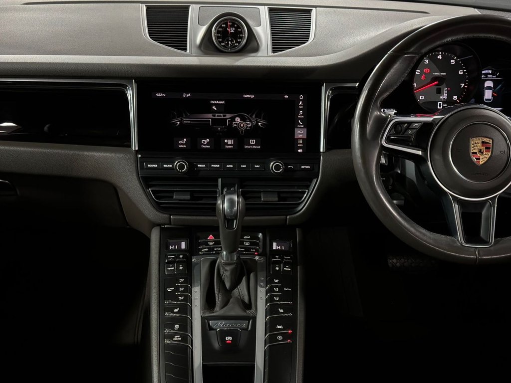 Used Porsche Macan 2019 for sale - 77546834: Photo 17