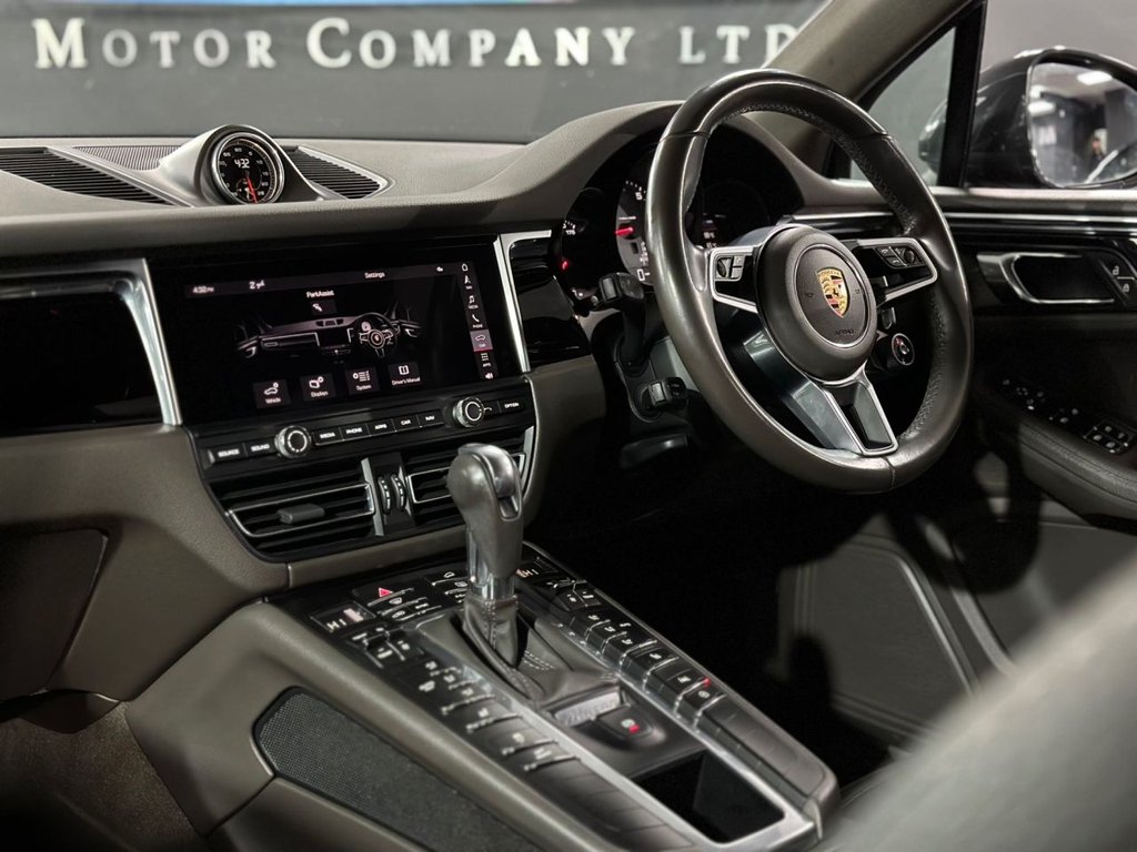 Used Porsche Macan 2019 for sale - 77546834: Photo 18