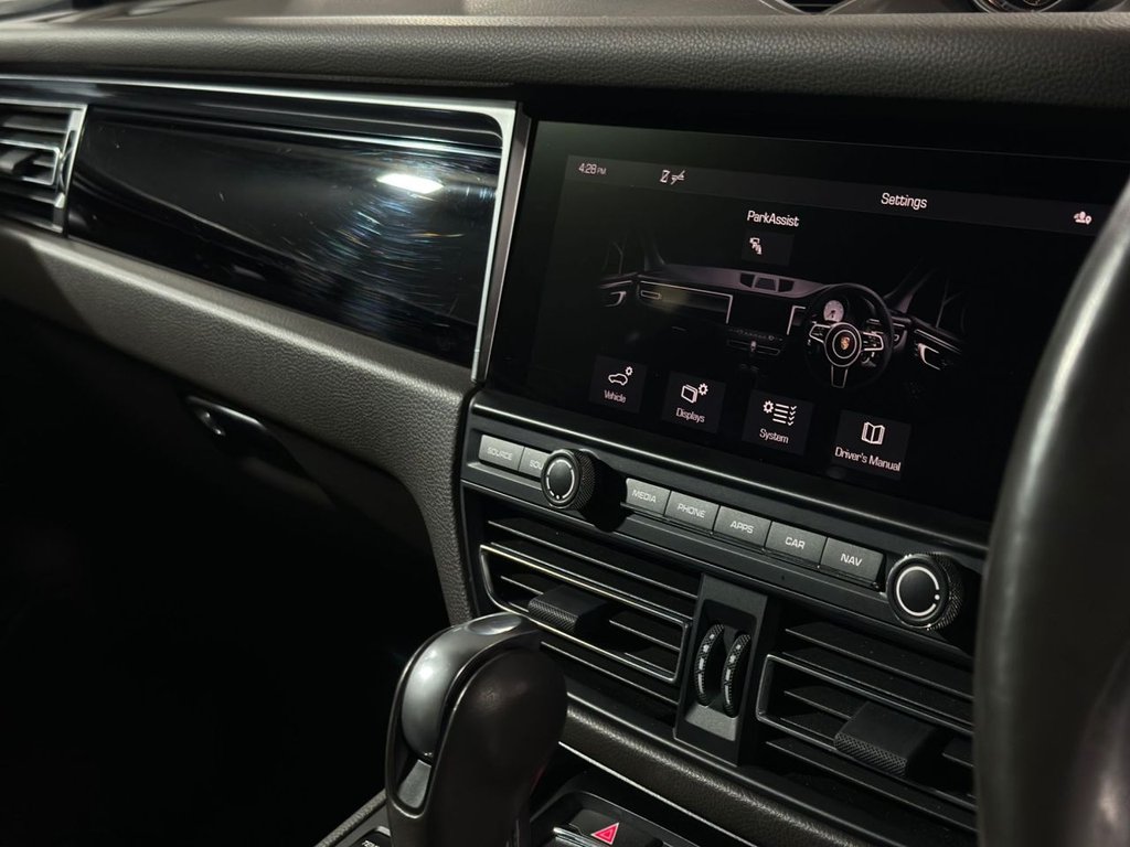 Used Porsche Macan 2019 for sale - 77546834: Photo 21