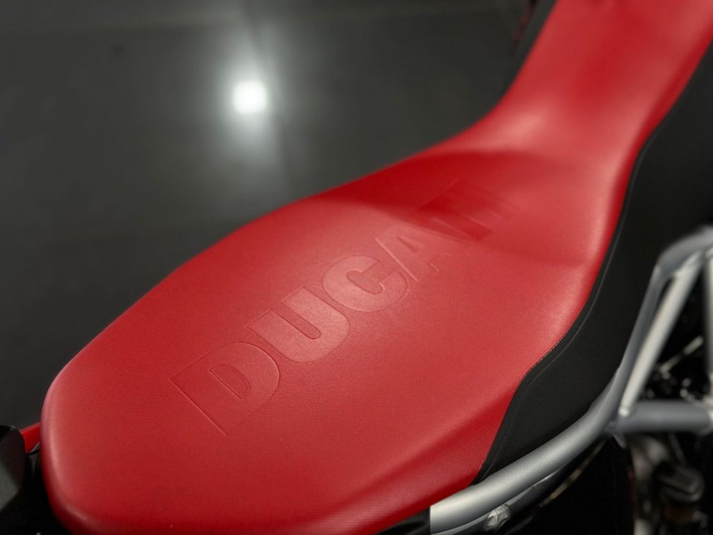 Used Ducati HYPERMOTARD 2021 for sale - 78401135: Photo 19