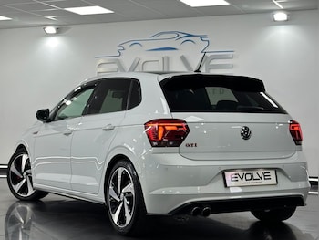 Used Volkswagen Polo 2019 for sale - 75542795: Photo