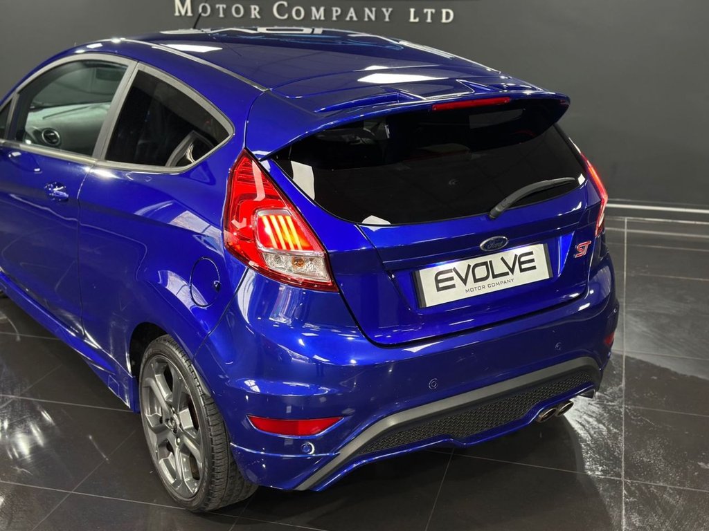 Used Ford Fiesta 2017 for sale - 76439302: Photo 13