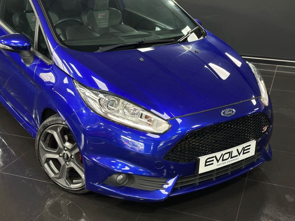 Used Ford Fiesta 2017 for sale - 76439302: Photo 14