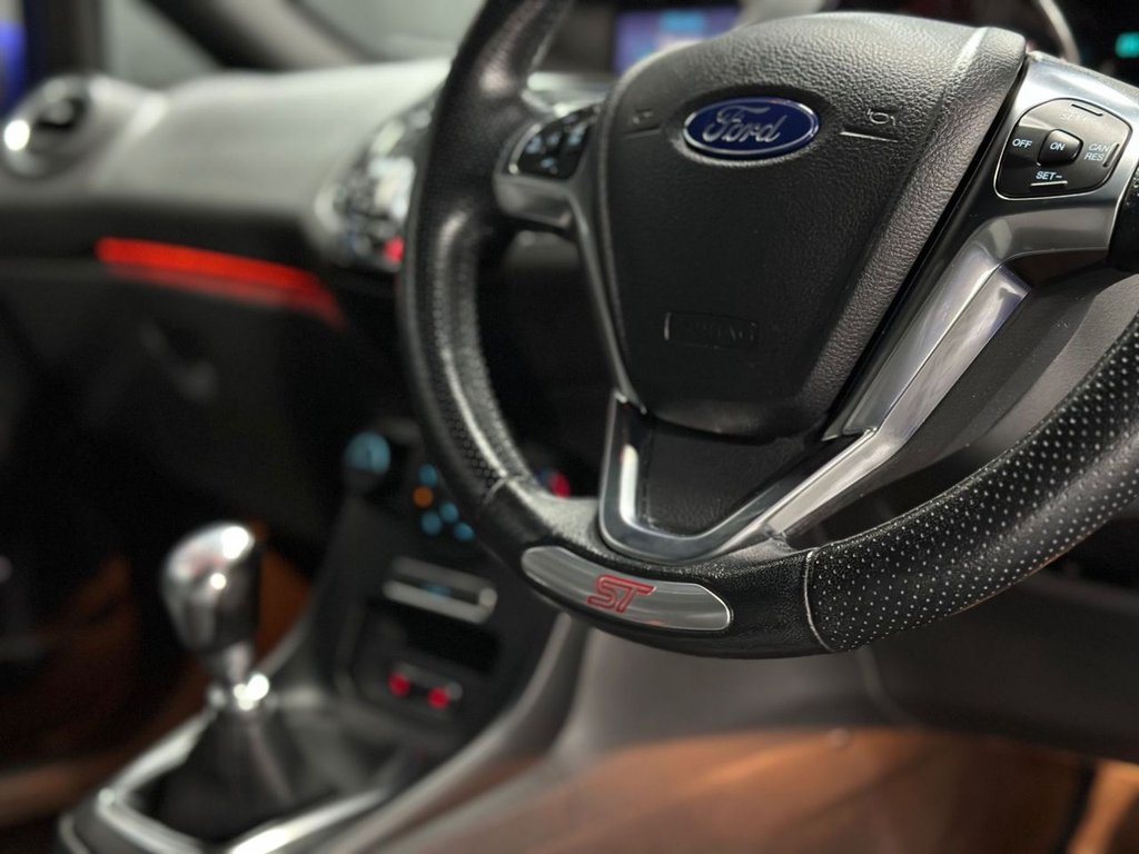 Used Ford Fiesta 2017 for sale - 76439302: Photo 21