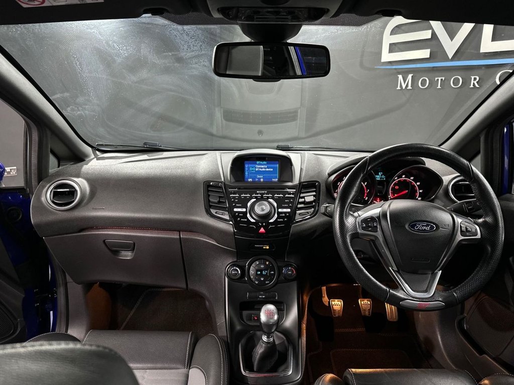 Used Ford Fiesta 2017 for sale - 76439302: Photo 3