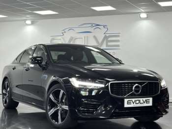 2020 (69) - 2.0h T8 Twin Engine 10.4kWh R-Design Plus Saloon 4dr Petrol Plug-in Hybrid
