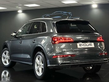 Used Audi Q5 2018 for sale - 76740325: Photo