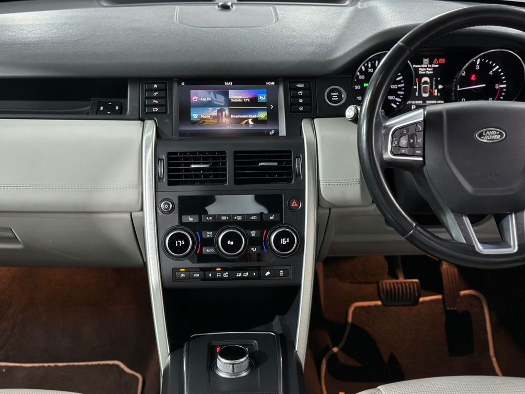 Used Land Rover Discovery Sport 2016 for sale - 76386037: Photo 16