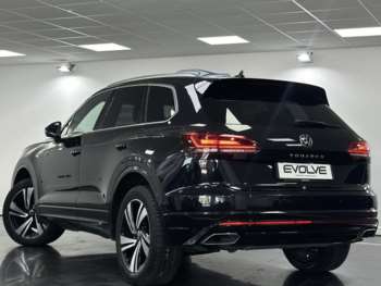 Used Volkswagen Touareg 2021 for sale - 74685358: Photo