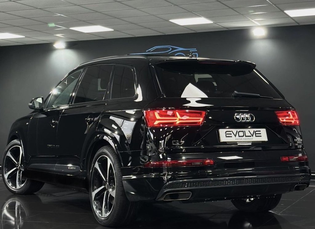 Used Audi Q7 2019 for sale - 76783772: Photo 2