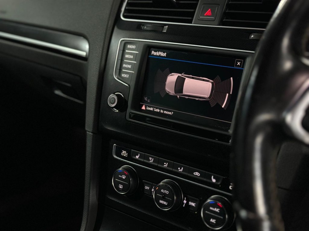 Used Volkswagen Golf 2017 for sale - 78134463: Photo 19