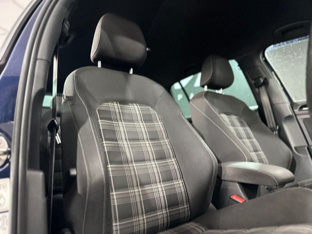 Used Volkswagen Golf 2017 for sale - 78134463: Photo 23