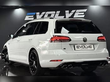 Used Volkswagen Golf 2017 for sale - 79738499: Photo