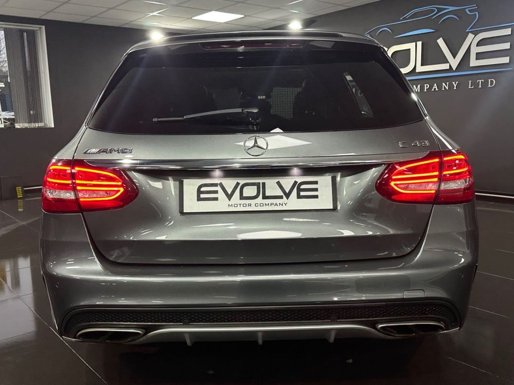 Used Mercedes-Benz C Class 2017 for sale - 77263557: Photo 5