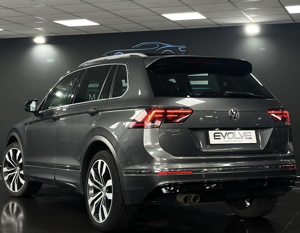 Used Volkswagen Tiguan 2019 for sale - 77976301: Photo 2