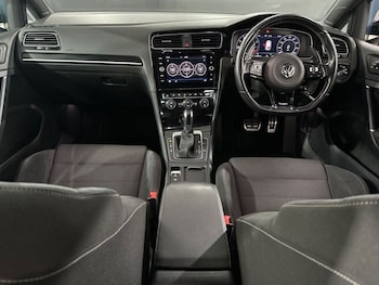 Used Volkswagen Golf 2018 for sale - 78908066: Photo