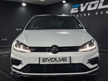 Used Volkswagen Golf 2018 for sale - 78908066: Photo