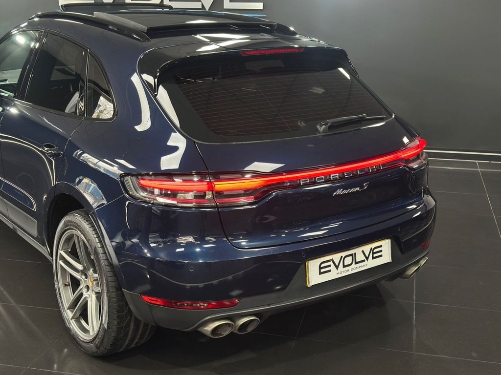 Used Porsche Macan 2019 for sale - 76520477: Photo 30