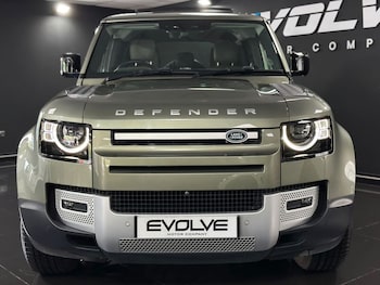Used Land Rover Defender 2020 for sale - 78793175: Photo