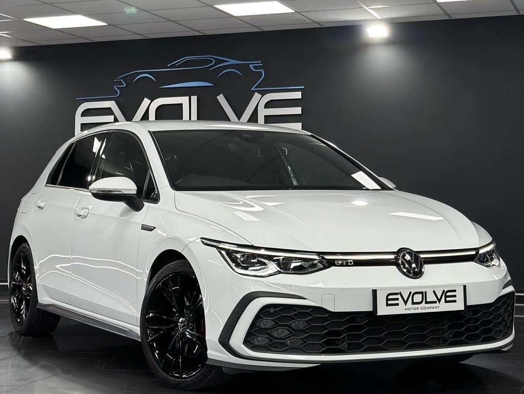 Used Volkswagen Golf 2021 for sale - 76074082: Photo 1