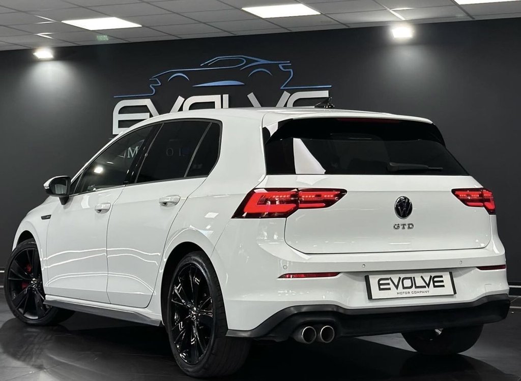 Used Volkswagen Golf 2021 for sale - 76074082: Photo 2
