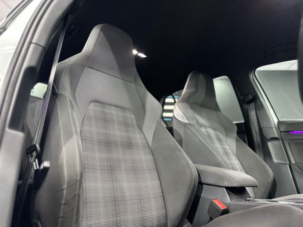 Used Volkswagen Golf 2021 for sale - 76074082: Photo 23