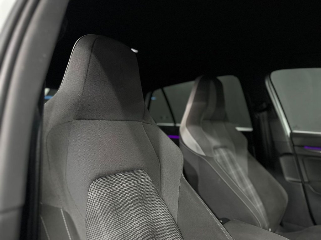 Used Volkswagen Golf 2021 for sale - 76074082: Photo 24
