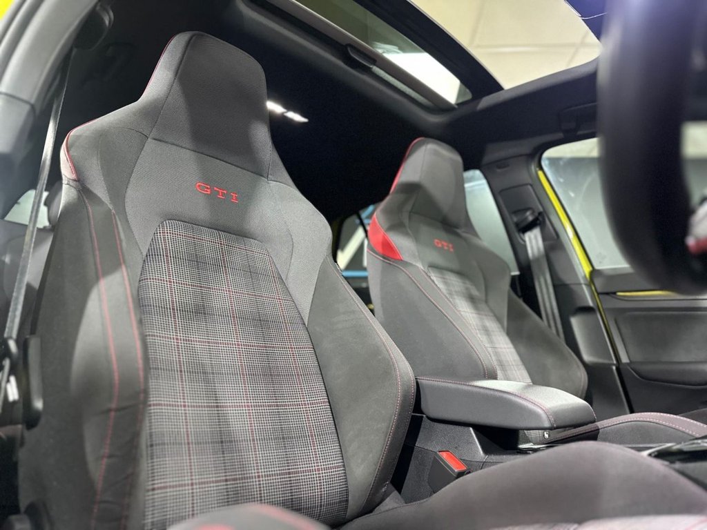 Used Volkswagen Golf 2024 for sale - 77287867: Photo 25