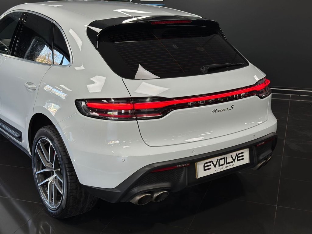 Used Porsche Macan 2022 for sale - 76698581: Photo 13