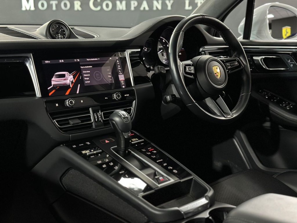 Used Porsche Macan 2022 for sale - 76698581: Photo 18