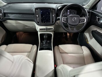 Used Volvo XC40 2018 for sale - 76610250: Photo