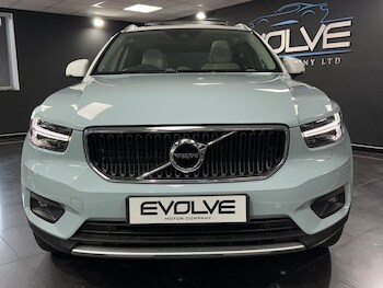 Used Volvo XC40 2018 for sale - 76610250: Photo