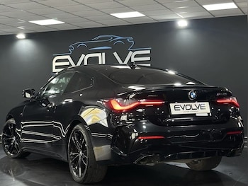 Used BMW 4 Series 2022 for sale - 76210359: Photo 2
