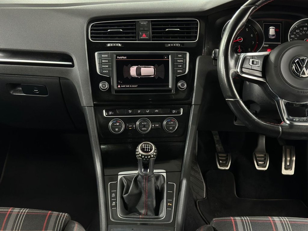 Used Volkswagen Golf 2016 for sale - 77341943: Photo 17
