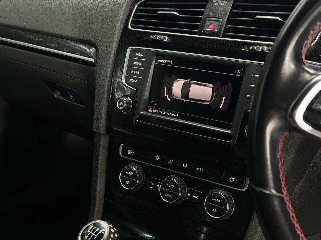 Used Volkswagen Golf 2016 for sale - 77341943: Photo 20