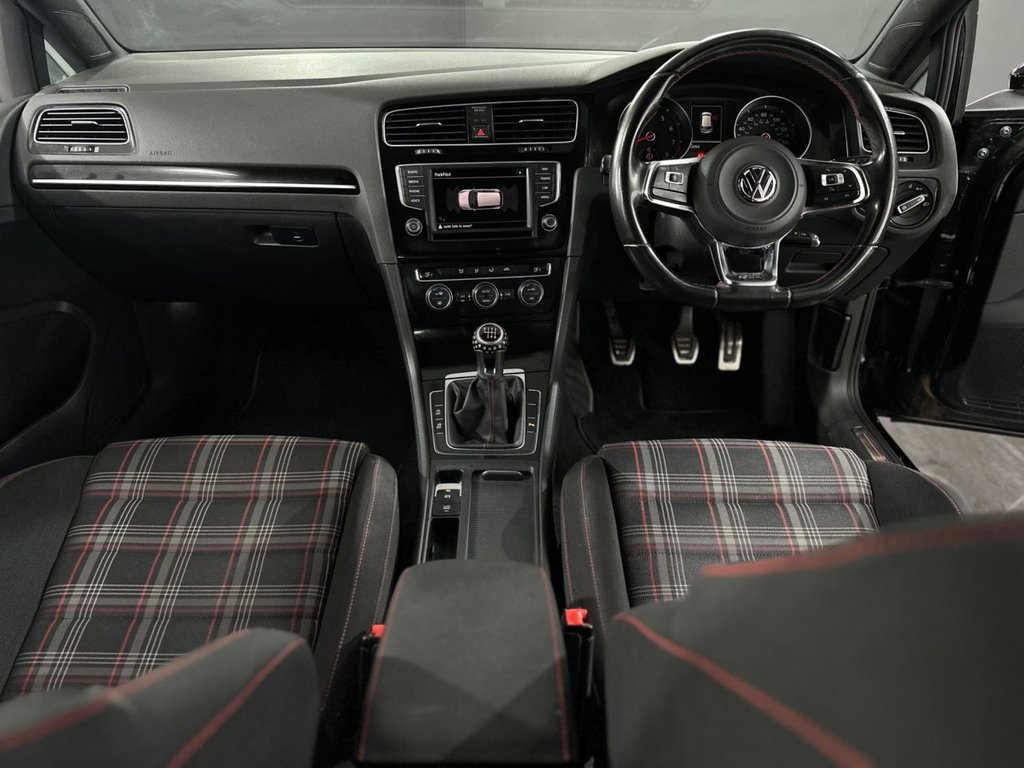 Used Volkswagen Golf 2016 for sale - 77341943: Photo 3