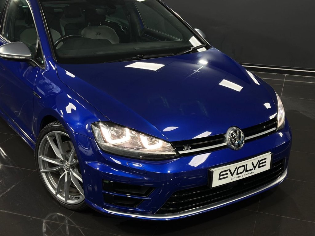 Used Volkswagen Golf 2017 for sale - 76783850: Photo 11