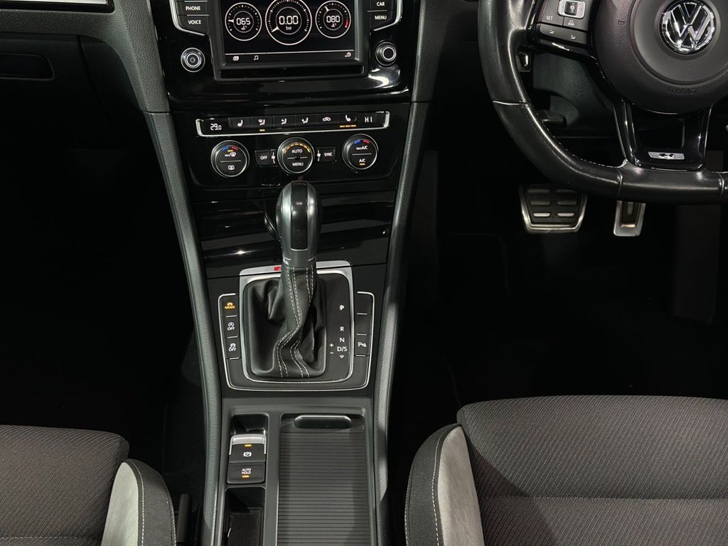 Used Volkswagen Golf 2017 for sale - 76783850: Photo 28