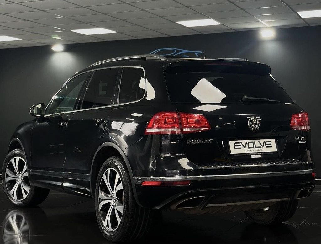 Used Volkswagen Touareg 2015 for sale - 77614283: Photo 2