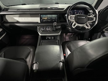 Used Land Rover Defender 2021 for sale - 77583398: Photo