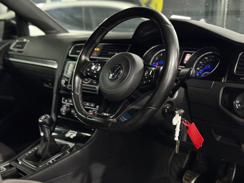 Used Volkswagen Golf 2015 for sale - 78134530: Photo 17